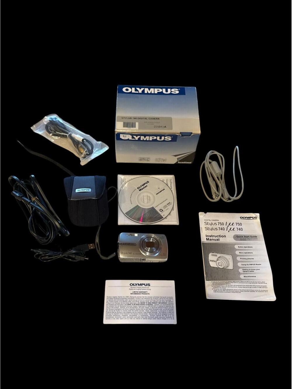 Olympus Stylus 740 Compact Digital Camera 7.1MP 5x Zoom Silver w/Box.  Tested